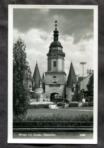 dc870 - KREMS a.d. DONAU 1935 Steinertor. Cars. Real Photo Postcard