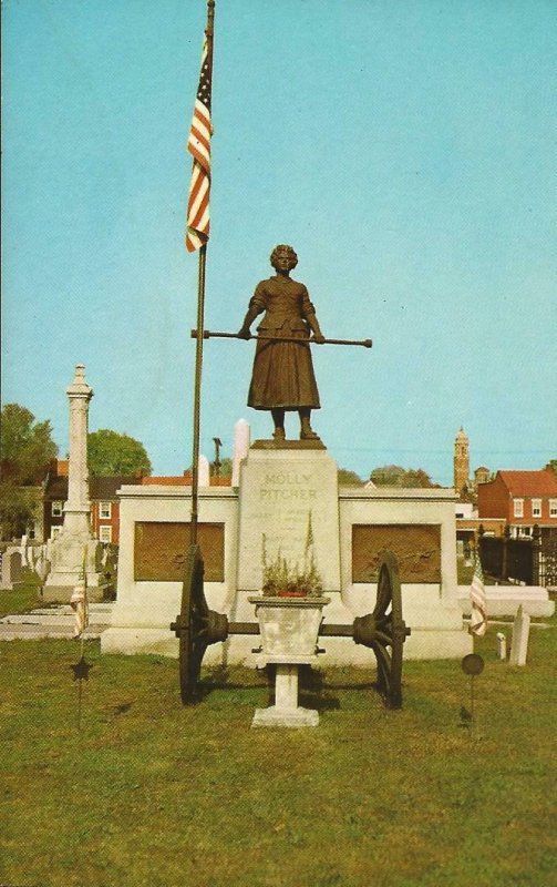 Postcard: Carlisle Pa Mounument In The Old Grave Yard Molly McKelly Pitcher   .  