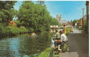 Berkshire Postcard - The Canal at West Mills - Newbury -  Ref U1364