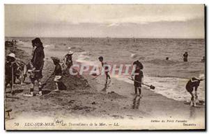 Old Postcard Luc Sur Mer Sea Workers Children