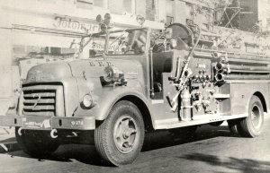 Firetruck - 1954 GMC, Philadelphia Fire Department
