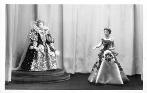 Lot173 uk portrait figures by e williams arundel castle sussex postcard photo