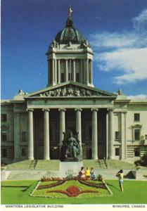 Manitoba Legislative Building Winnipeg Manitoba MB Vintage Postcard D9