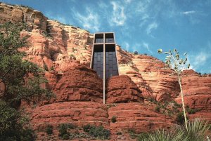 Vintage Postcard Chapel of The Holy Cross Church Sedona Arizona AZ
