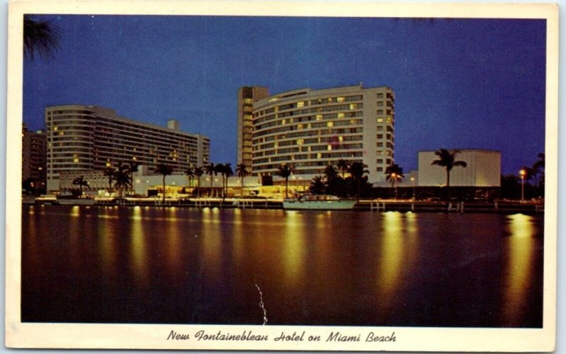 Postcard - New Fontainebleau Hotel on Miami Beach, Florida