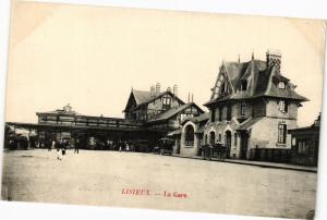 CPA LISIEUX - La Gare (272227)