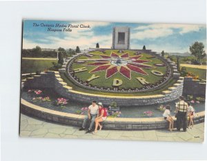 Postcard The Ontario Hydro Floral Clock, Niagara Falls, Canada