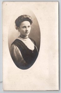 RPPC Lovely Edwardian Woman Portrait Oval Masked Photo May De Voss Postcard P29