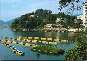 Taiwan The Harbor Of Sun Moon Lake Taiwan Vintage Postcard BS.20