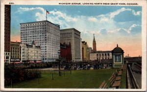 USA Michigan Avenue Looking North From Grant Park Chicago ILL Postcard 09.96