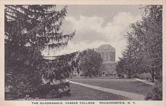 New York Poughkeepsie Vassar College The Quadrangle Albertype