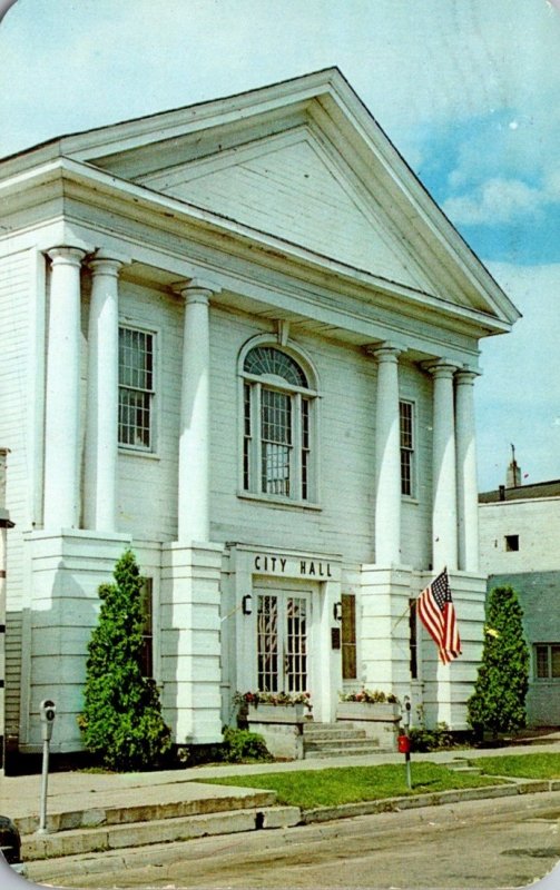 Michigan Paw Paw City Hall 1961