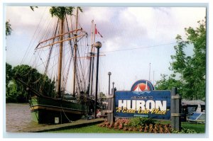 c1960s Boats, Welcome to Huron Huron Municipal Boat Basin Huron Ohio OH Postcard