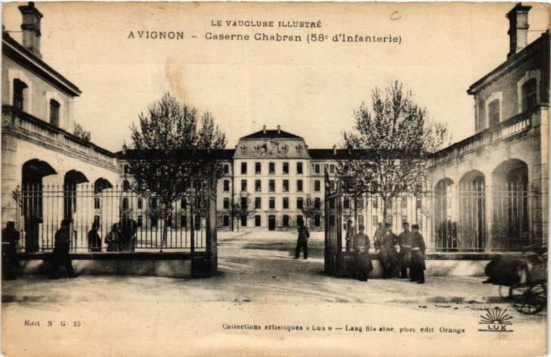 CPA Le VAUCLUSE Ill...-AVIGNON - Caserne Chabran (58* d'Infanterie) (511624)