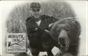 Minute Inn Liquore Store Detroit Hunting Dead Bear Real Photo Postcard xst