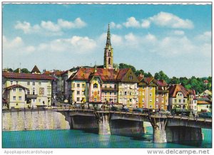 Germany Bad Toelz Isar mit Blick zum Marienstift