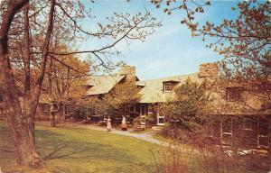 Shenandoah National Park Virginia~Big Meadows Lodge~Couple with Luggage~1950s PC