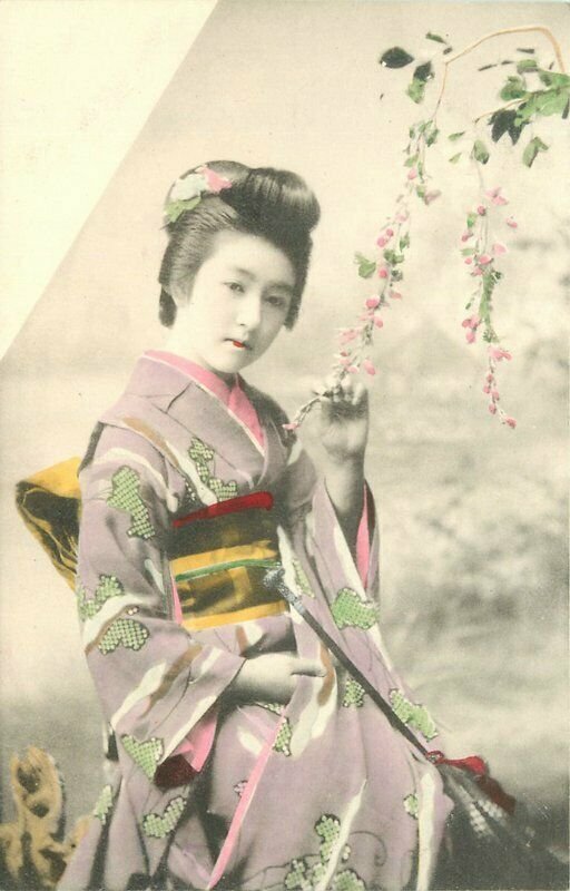 C-1910 Ethnic Dress Japan Woman hand colored Postcard 20-4472 
