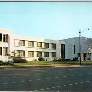 c1950s Cedar Rapids, IA Masonic Library Museum Chrome Photo Postcard Vtg A133