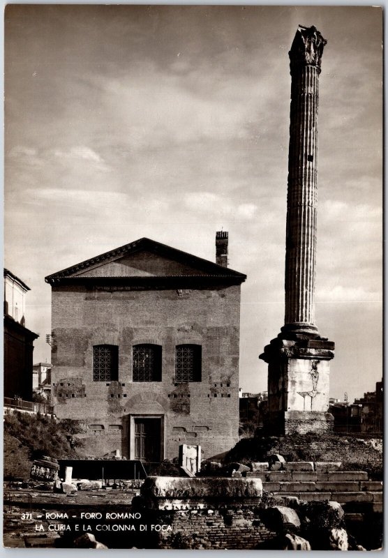 Roma Foro Romano La Curia e la Colonna Di Foca Italy Real Photo RPPC Postcard