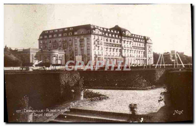 Postcard Modern Fleurie Deauville Beach Royal Hotel