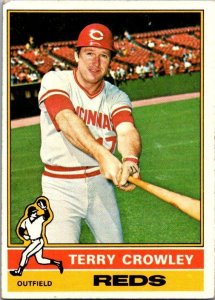 1976 Topps Football Card Terry Crowley Cincinnati Reds sk13550