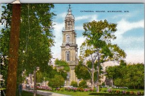 Milwaukee Wisconsin Cathedral Square 195p to Green Bay Linen Postcard W18