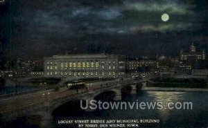 Locust Street - Des Moines, Iowa IA