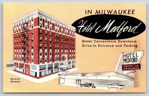 Milwaukee WI~Hotel Medford Drive In Entrance Scene~Curteichcolor~Vintage PC