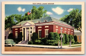 Lamar Missouri~Post Office~Vintage Postcard