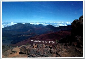 B-71317 Haleakalā Crater - Hawaii