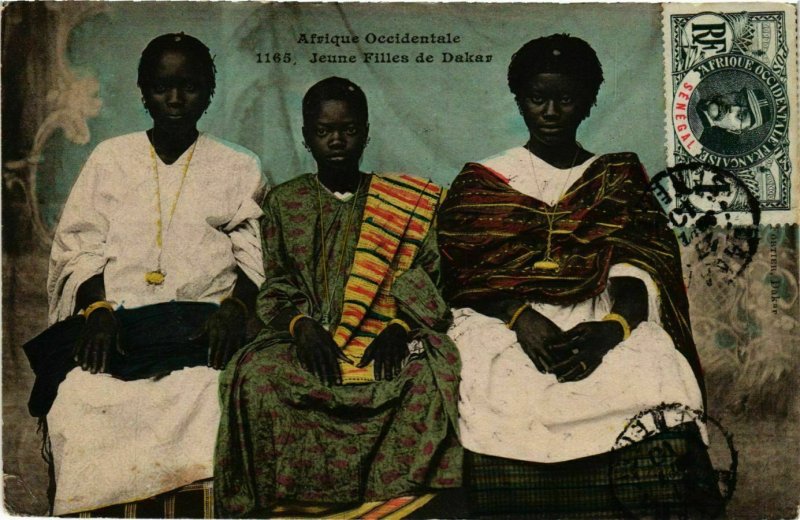 CPA AK Fortier 1165 Jeune Filles de Dakar SENEGAL (812203)