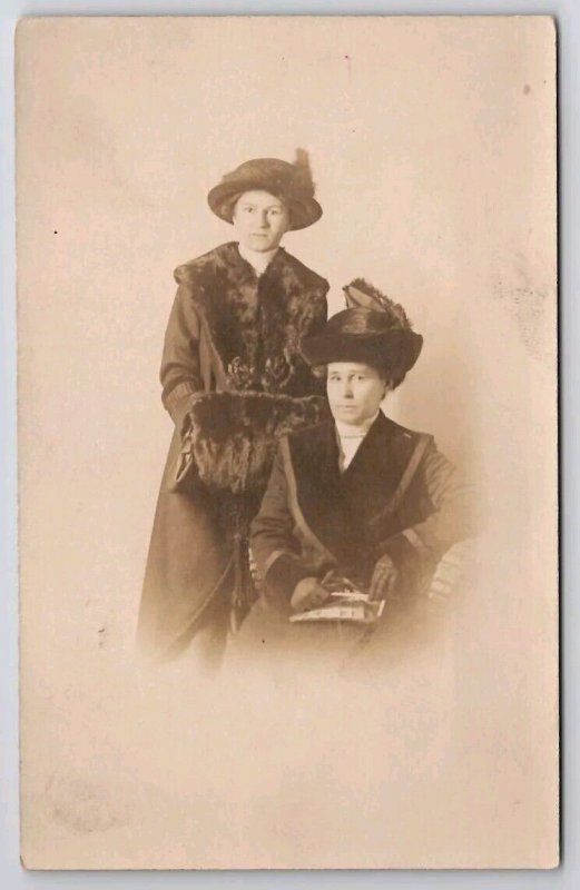 RPPC Two Lovely Edwardian Ladies Fancy Hats Fur Hand Muff Chicago Postcard C41