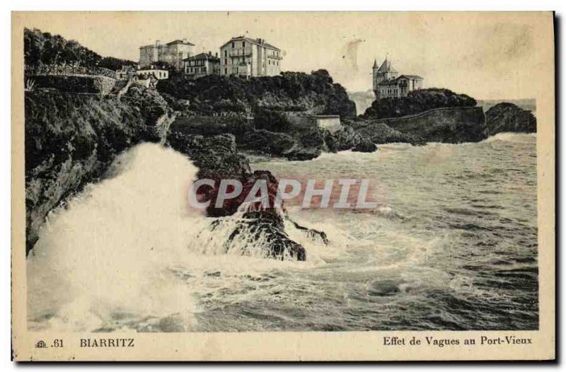 Old Postcard Biarritz Waves In Effect In Old Port