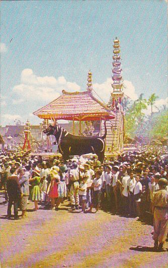 Indonesia Tempat pembakaran majat The Lembu In Wich The Remains Are Cremated