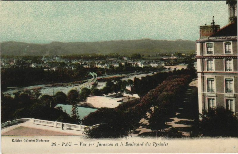 CPA Pau vue sur Jurancon et le Boulevard des Pyrenees FRANCE (1124746)