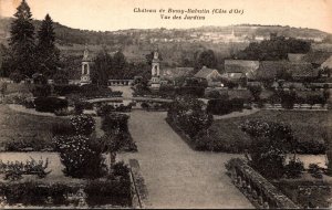 France Chateau de Bussy-Rabutin Vue des Jardins