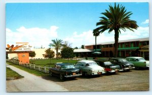 MESA, AZ Arizona ~ MARICOPA INN MOTOR HOTEL c1950s Cars Roadside Postcard