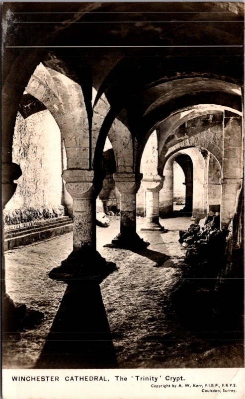 Hampshire WINCHESTER Cathedral The Lady Chapel Crypt Old RPPC Postcard