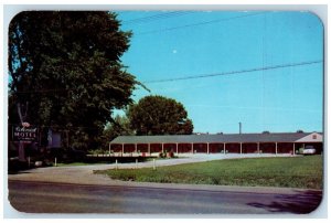 c1950's Colonial Motel Roadside Car Springfield Illinois IL Vintage Postcard