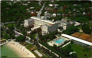 VINTAGE POSTCARD AERIAL VIEW OF THE MONTAGU BEACH HOTEL NASSAU BAHAMAS 1962