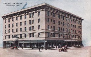 CHEYENNE, Wyoming, 1900-1910's; The Plains Hotel, Classic Cars