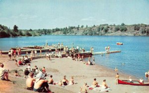 GRAVENHURST, Ontario Canada   BEACH~GULL LAKE PARK  Dock~Kids~Swimmers  Postcard