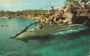 Walt Disney World Florida 20.000 Leagues Under The Sea Vintage Postcard 02.96