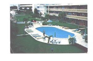 Pool, Edorado Plaza East, Hallandale, Florida, Used 1971