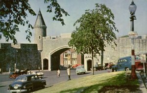 canada, QUEBEC, St. John Gate, Car (1970s) Postcard 