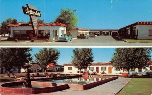 DE LUXE MOTEL Fort Stockton, TX Swimming Pool Roadside c1950s Vintage Postcard