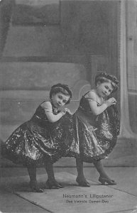 Neumann's Lilliputians the smallest Woman Duo View Images