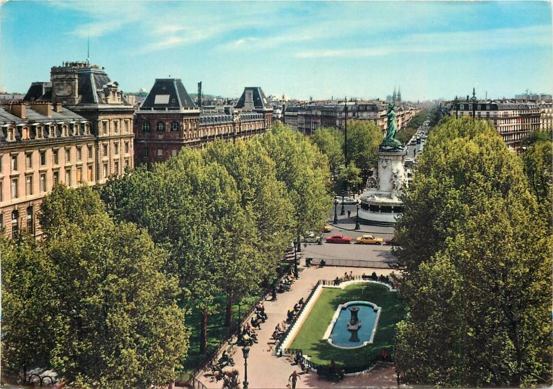 Postcard France Paris La place de la republique