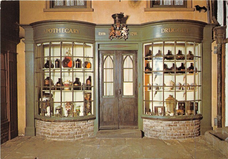uk47836 apothecary shop castle museum york  uk chemist shop